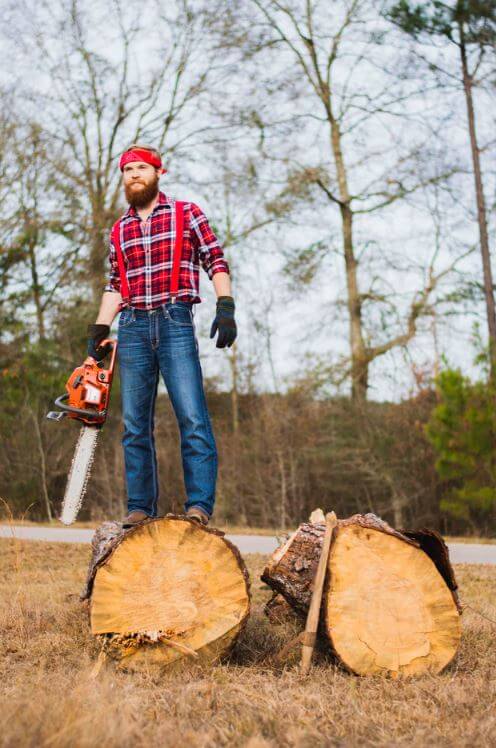 arborist with saw